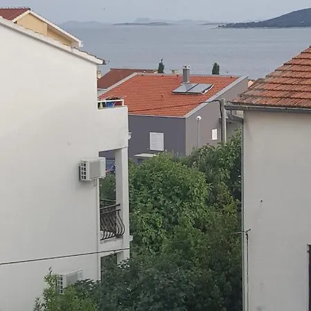 Dragica D Apartment *