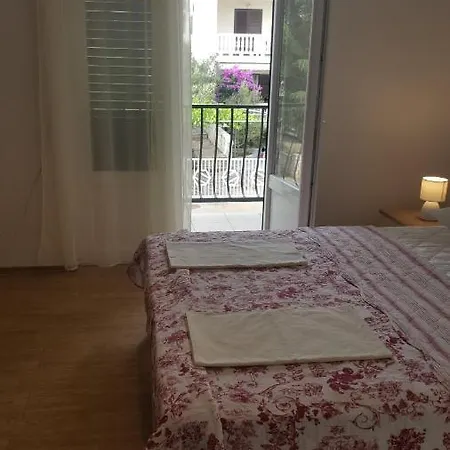 Dragica D Apartment *